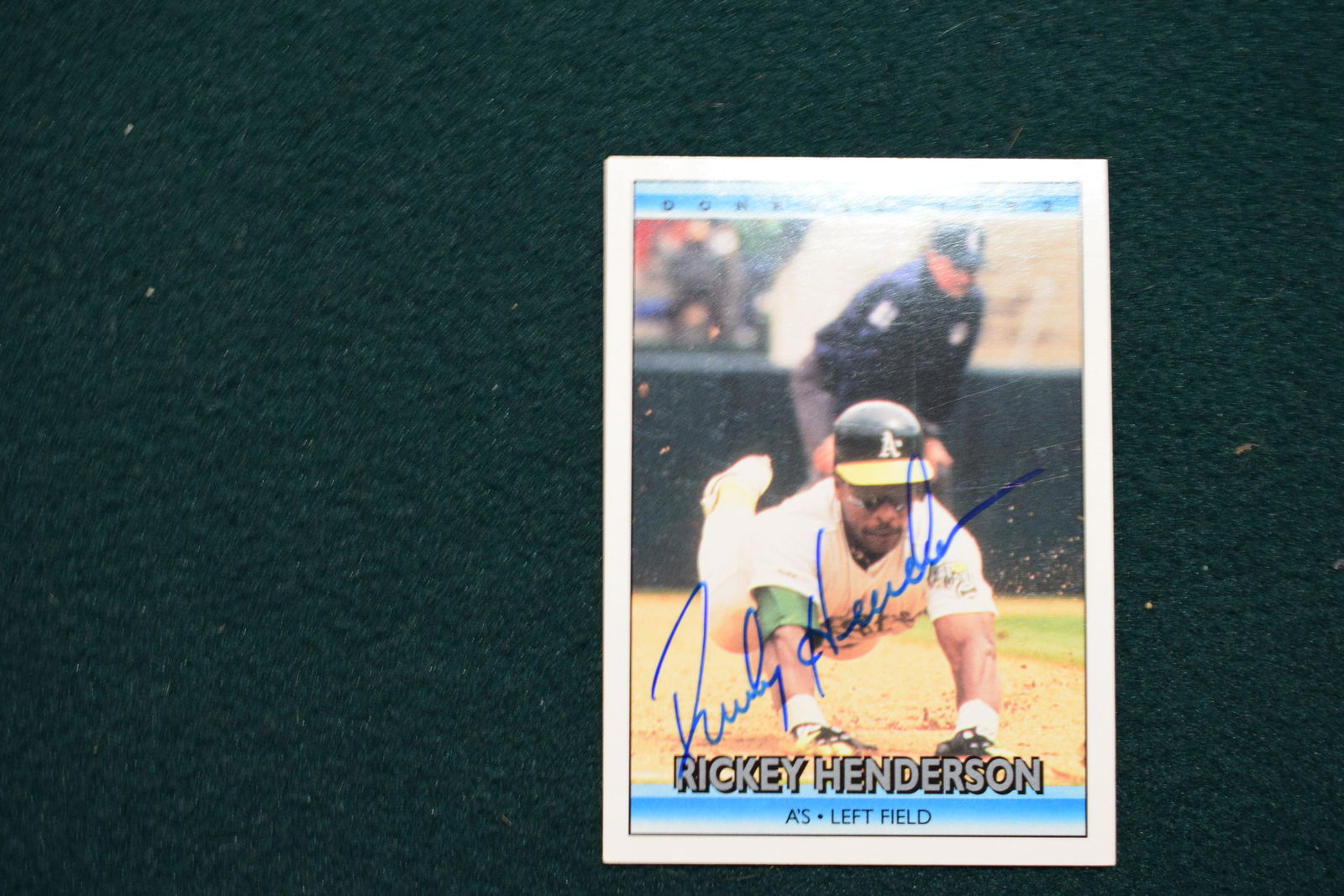 1992 Donruss Rickey Henderson signed card (1 of 1)
