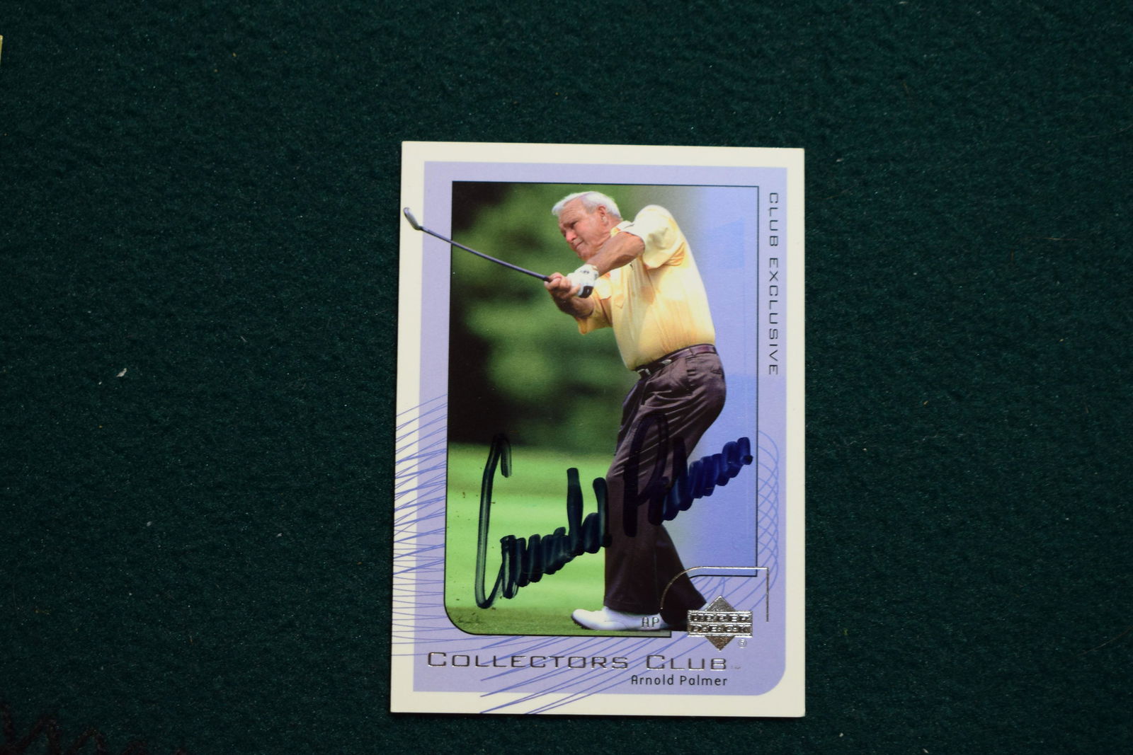 2002 Upper Deck Arnold Palmer signed golf card (1 of 1)