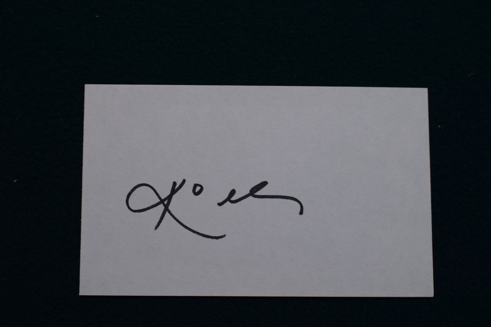 Kobe Bryant signed index card (1 of 1)