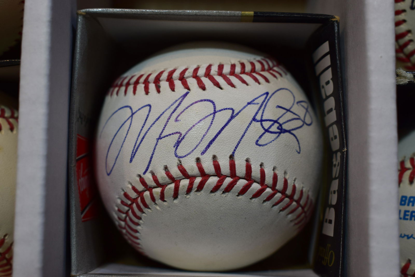Marcus Mariotta Heisman Trophy winner signed baseball (1 of 1)