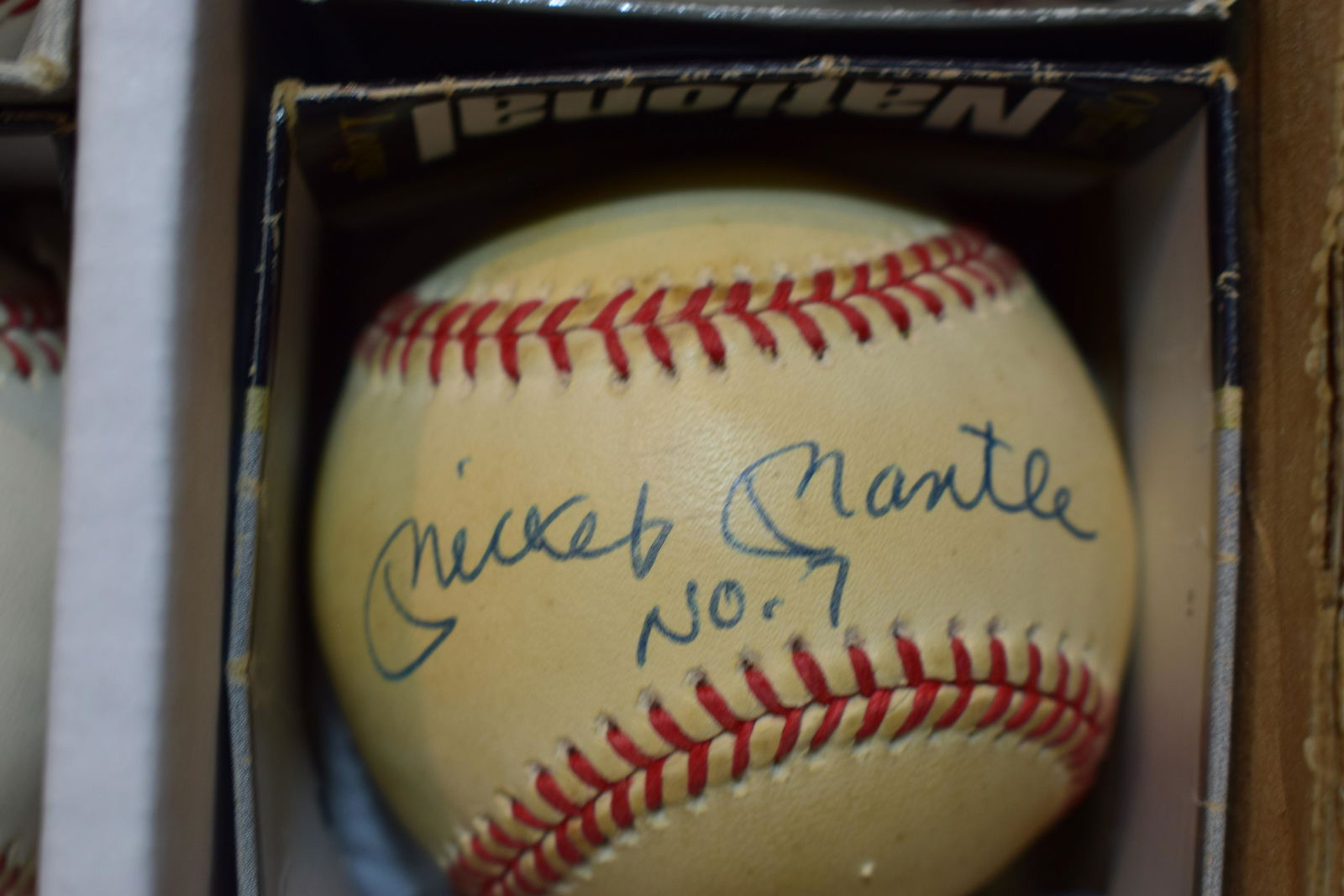 Mickey Mantle NO 7 HOFer signed baseball (1 of 1)