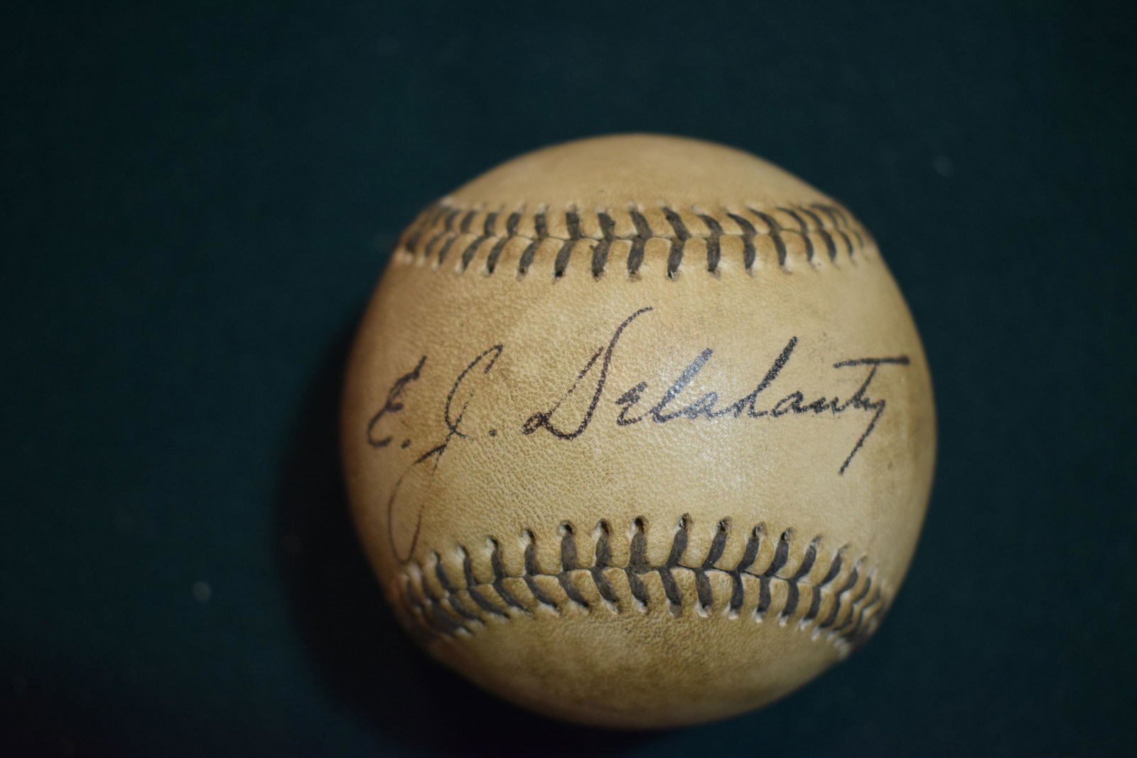 Ed Delahanty HOFer signed baseball W/ LOA (1 of 1)
