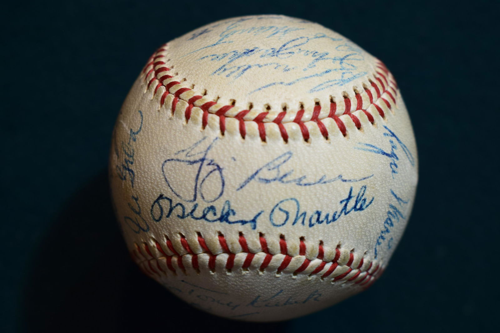 1961 New York Yankees signed team ball w Mantle, Maris, Yogi, etc (1 of 6)