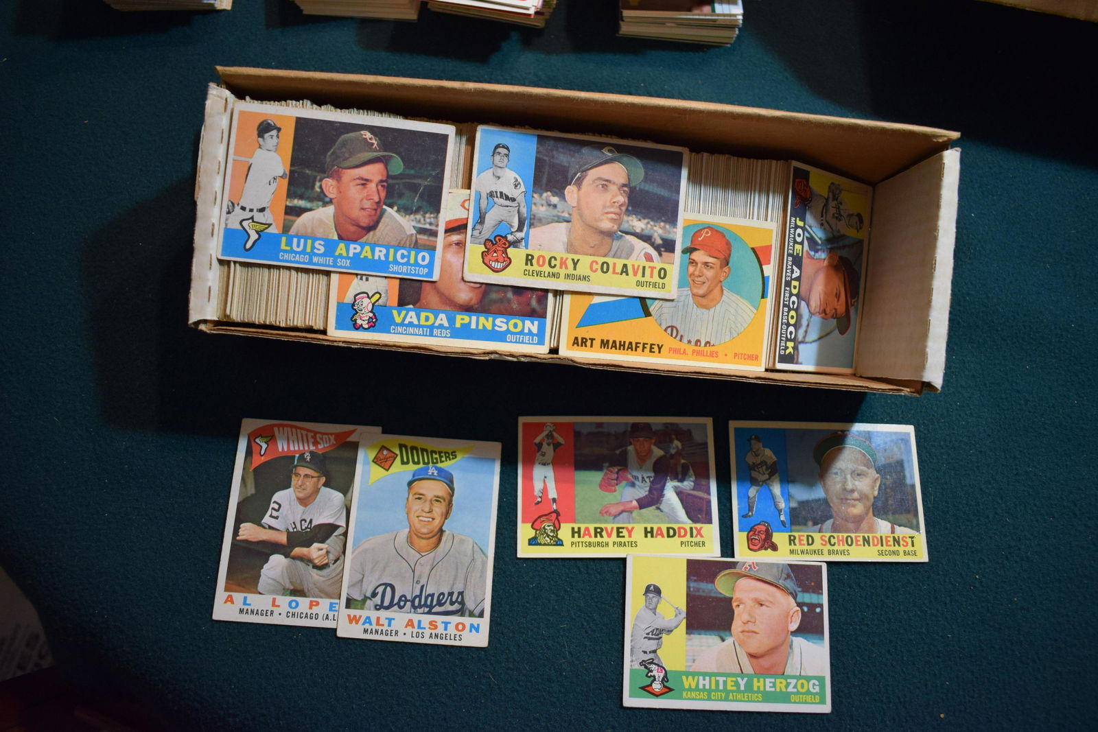 1960 Topps baseball card starter set w stars ( 375 ) cards (1 of 1)
