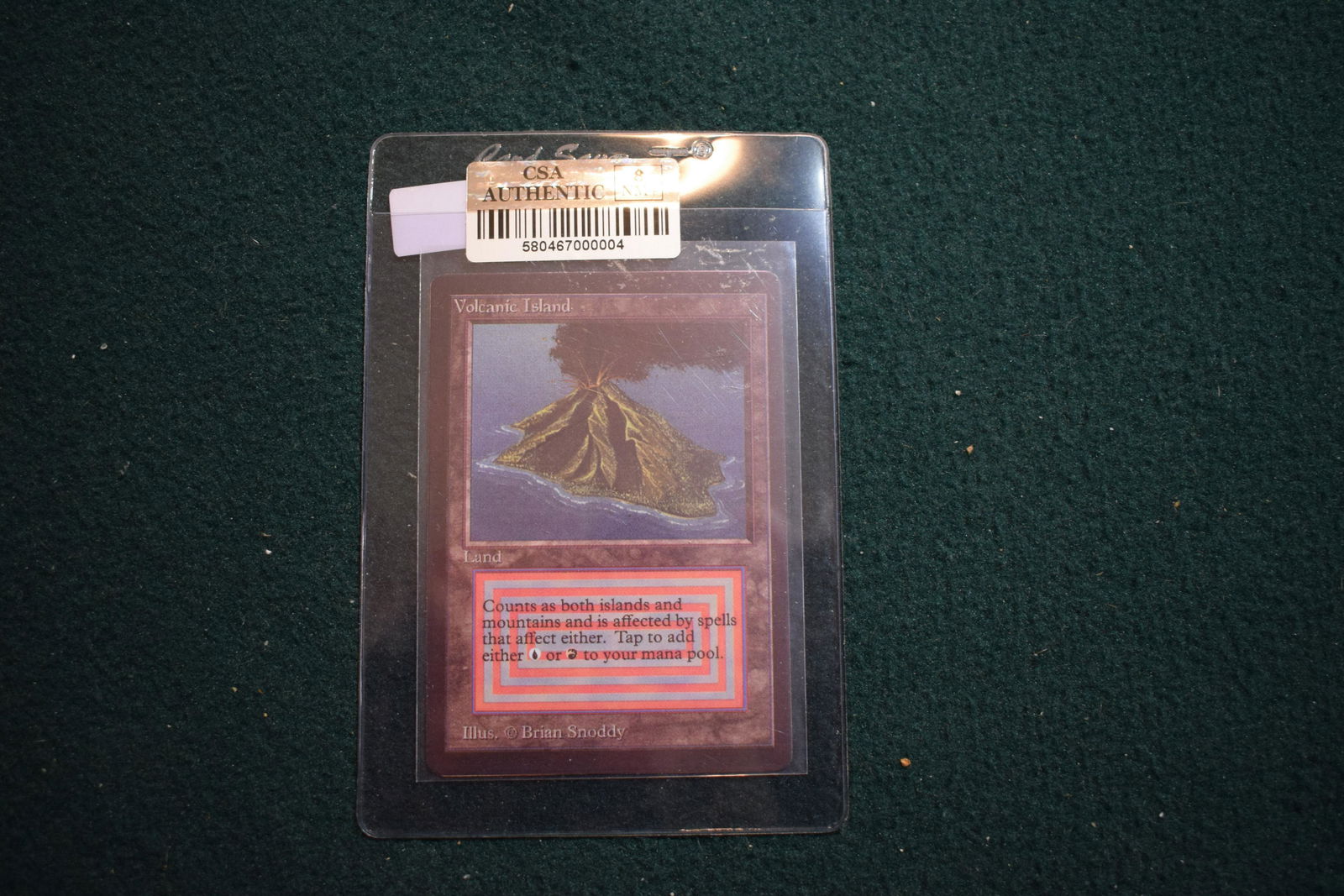 MTG: Beta Volcanic Island Magic the Gathering card DUAL LAND. Graded 8 (1 of 2)