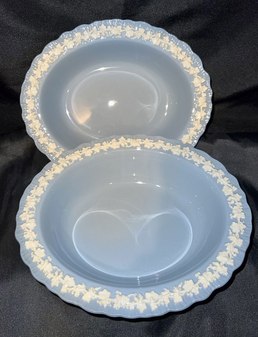 EMBOSSED QUEENSWARE WEDGWOOD SERVING PLATTERS IN BLUE AND CREAM (1 of 4)