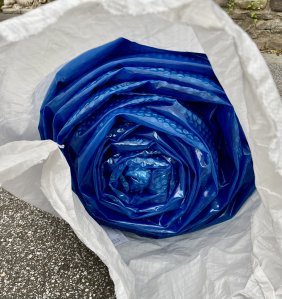 SUN SOLAR 1200 SERIES POOL COVER READY TO GO FOR SUMMER 2023: Brand New in the Packaging, rolled up heavy pool cover measuring 20' x 40'