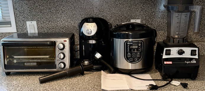 GROUP LOT OF MUST HAVE COUNTERTOP APPLIANCES: This fabulous lot includes all of the following appliances for everyday use:............................1. Aroma Rice Cooker with instructional booklet, measuring 12" wide and 10.5" tall .............