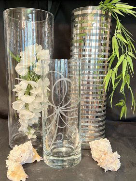 BEAUTIFUL STAGGERED TRIO OF STUNNING GLASS VASES/HURRICANES WITH DESIGNER FLAIR (1 of 6)