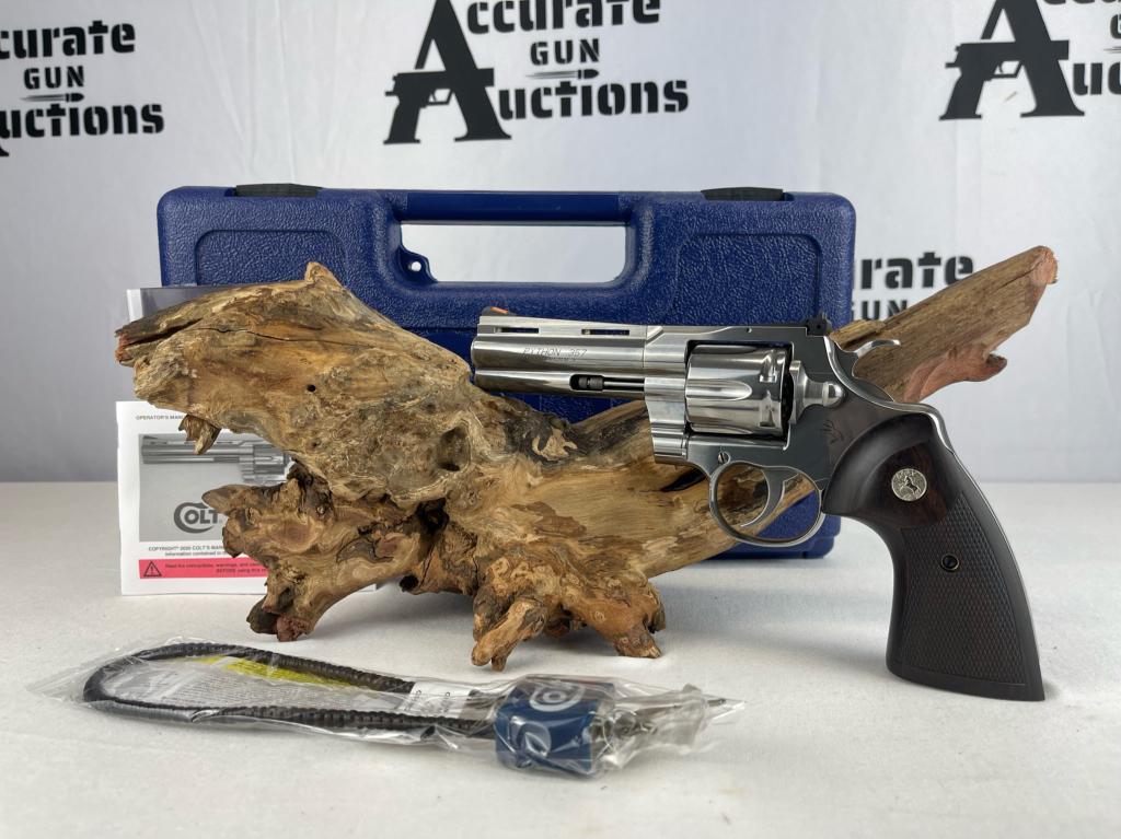 Colt Python .357 MAGNUM: Snake Gun legacy, the legendary double-action revolver is now available in stainless steel in 3", 4.25” and 6” barrel lengths. The 2020 Python features modern stainless steel alloys and a