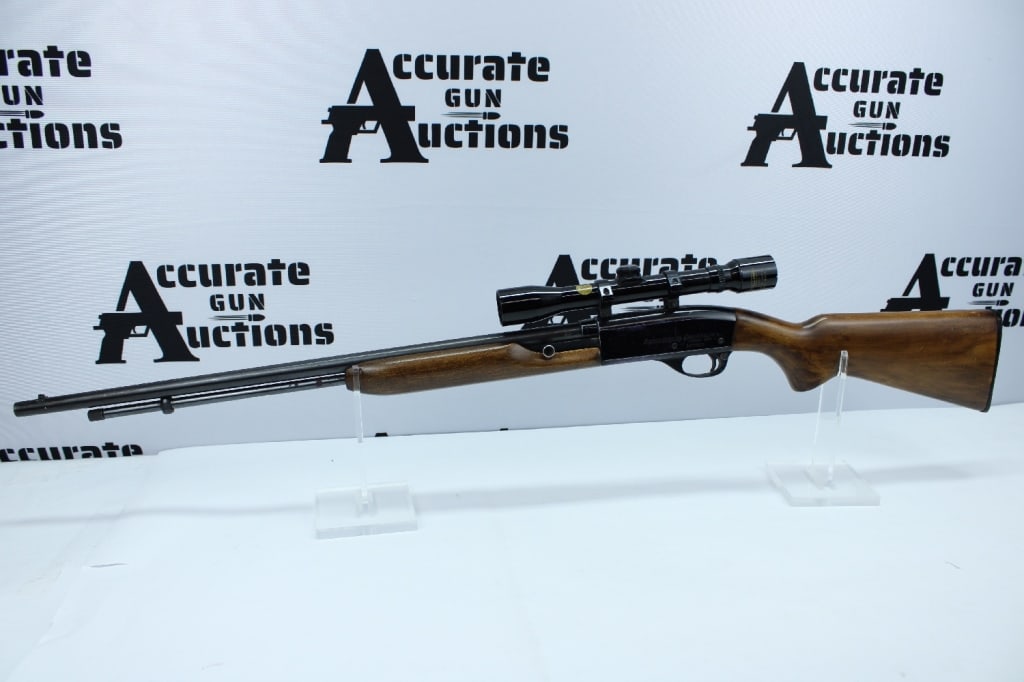 Remington Speedmaster 552 .22 S/L/LR: This Remington Speedmaster 552 is a semi-automatic rifle chambered in .22 S/L/LR. The rifle features a 23inÂ barrel and is outfitted with a basic scope. The rifle is in very good condition, showing