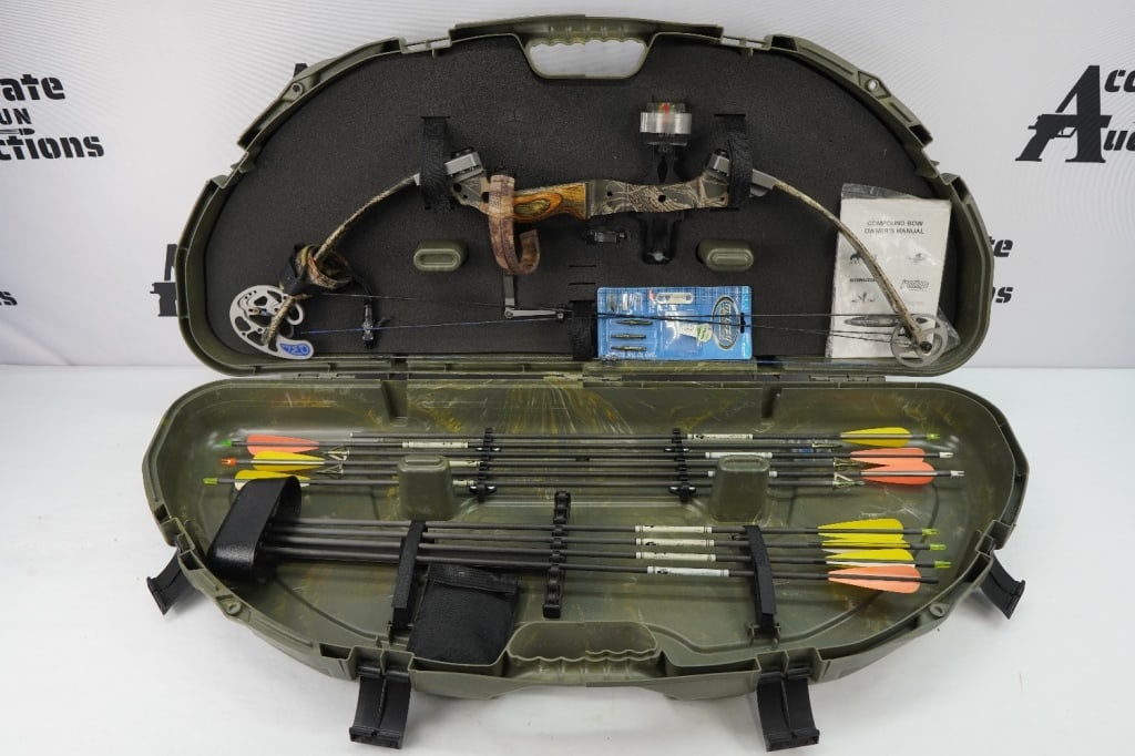 Jennings compound Bow: Hard Cover Case ,10 arrows