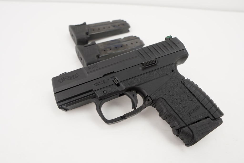 Walther PPS 9mmx19: The Walther PPS is a semi-automatic pistol developed by the German company Carl Walther GmbH Sportwaffen of Ulm for concealed carry for civilians and plainclothes law enforcement personnel. It is avai
