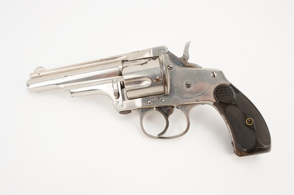 Merwin Hulbert & Co DA Revolver 38 CAL: Highly collectible and sought after Merwin Hulbert & co DA sideloading revolver. Merwin Hulbert was an American firearms designer and marketer based in New York City which produced revolvers and rifle