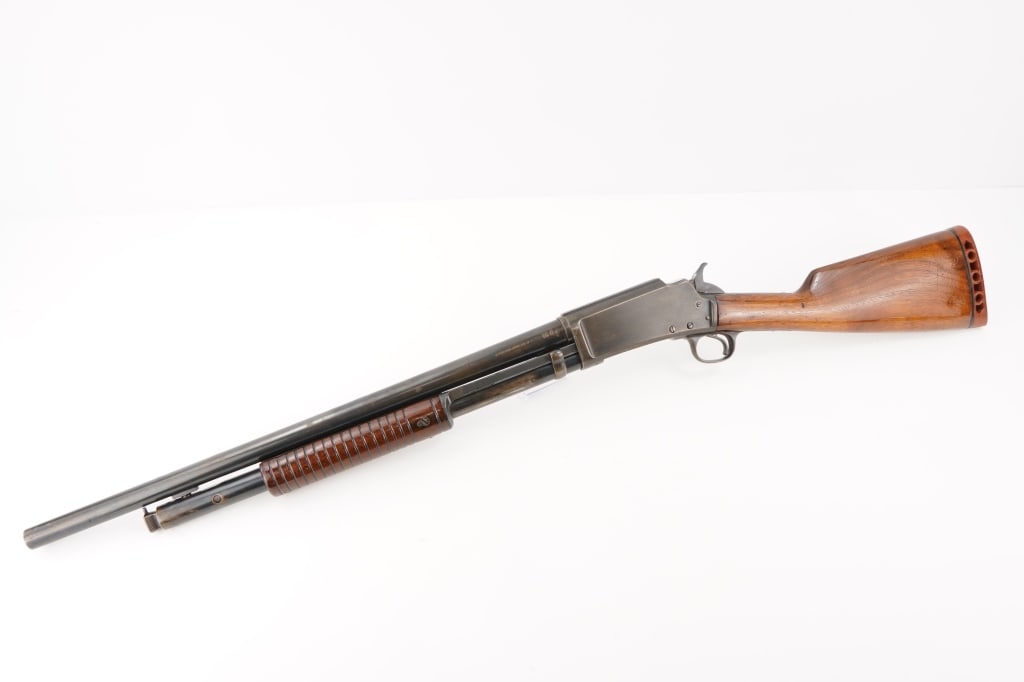 Chicago Arms NVM 16 GA: Chicago Arms, was a white label name for Sears and Roback company, it was manufactured by marlin firearms, This one sports a short barrel, in 16 gauge. With a serial number of A27818 Please see the ph