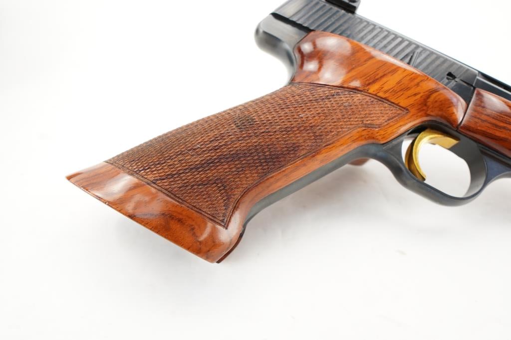 Browning Medalist .22LR - 17