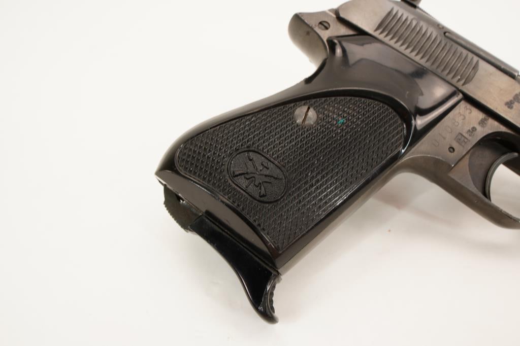 V. Bernardelli Model 80 .22 LR - 11