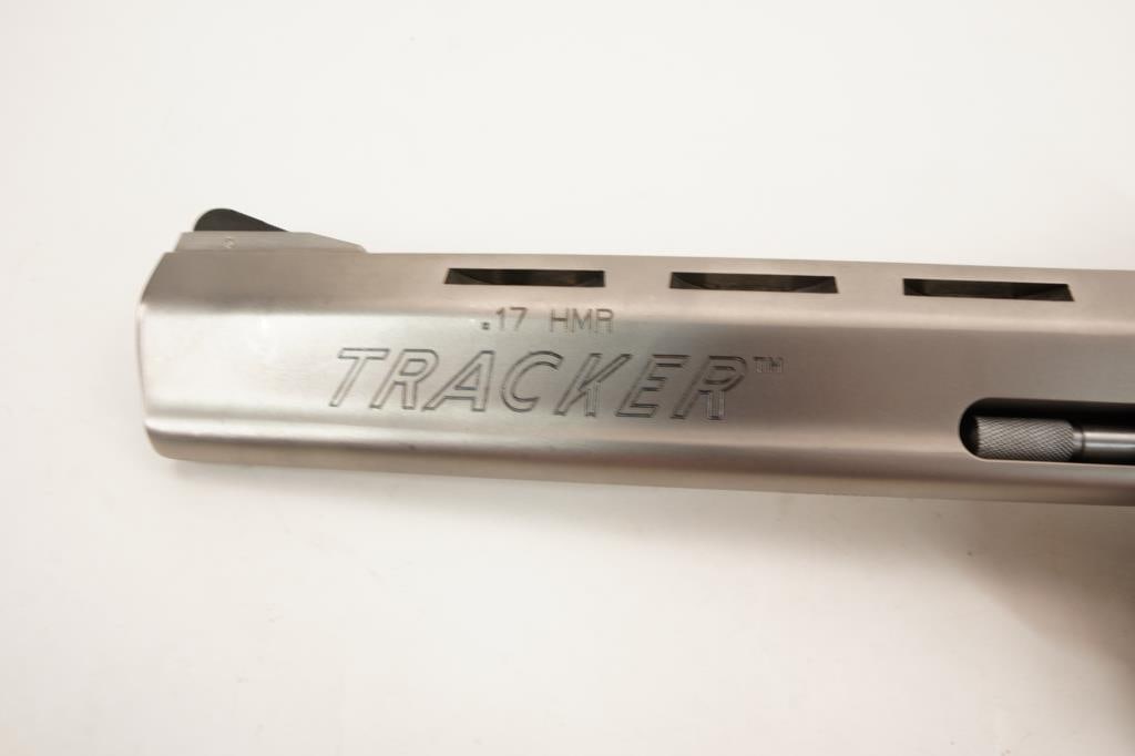 Taurus Tracker .17 HMR - 14