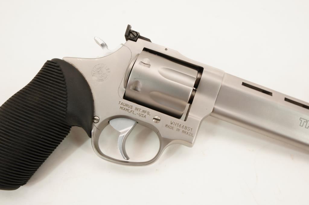 Taurus Tracker .17 HMR - 7