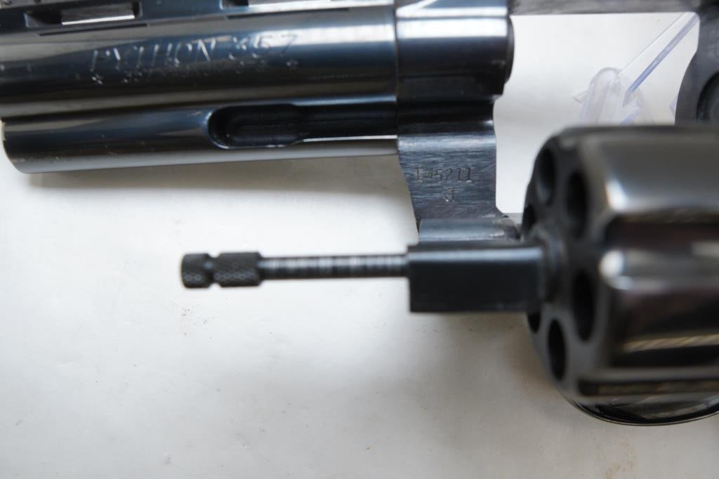 Colt Python (1972) .357 Mag - 11