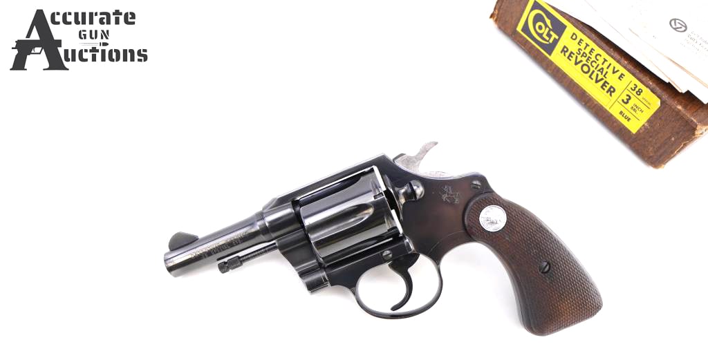 Colt Detective Special .38 Spl: Make: Colt Model: Detective Special Caliber: .38 Spl Action: DA/SA Barrel: 3 Bore: Bright Serial # 884023 Condition: Excelent Manufactured in 1964 this "Collectable" revolver was in many ways the same