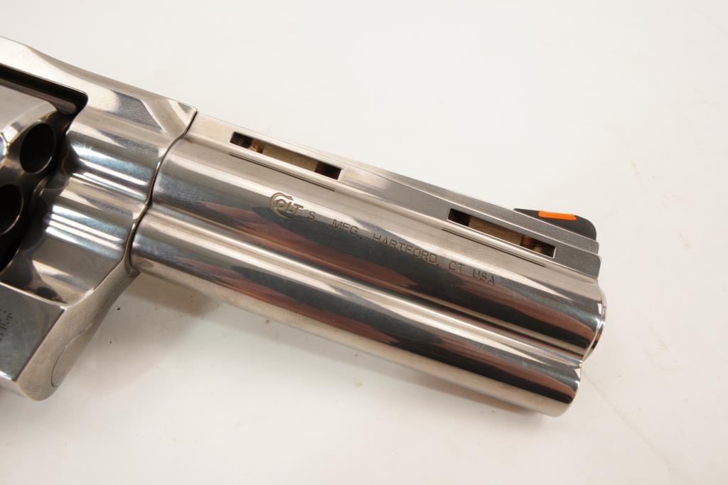 Colt Python .357 MAG - 10