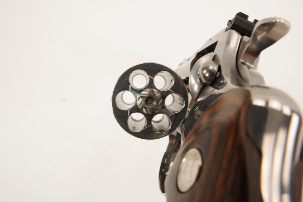 Colt Python .357 MAG - 16