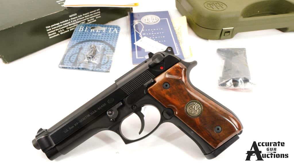 Beretta M9 9mm: Make: Beretta Model: M9 Caliber: 9mm Action: Semi Barrel: 5 Bore: Bright Serial # M9-10-1250 Condition: Very Good With factory box 2 mags and lasernax , extra grips, 2 box ammo. Update Coming Soon!!! 