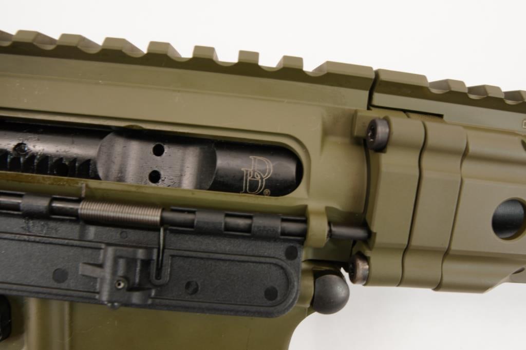 Daniel Defense DDM4 5.56 - 15