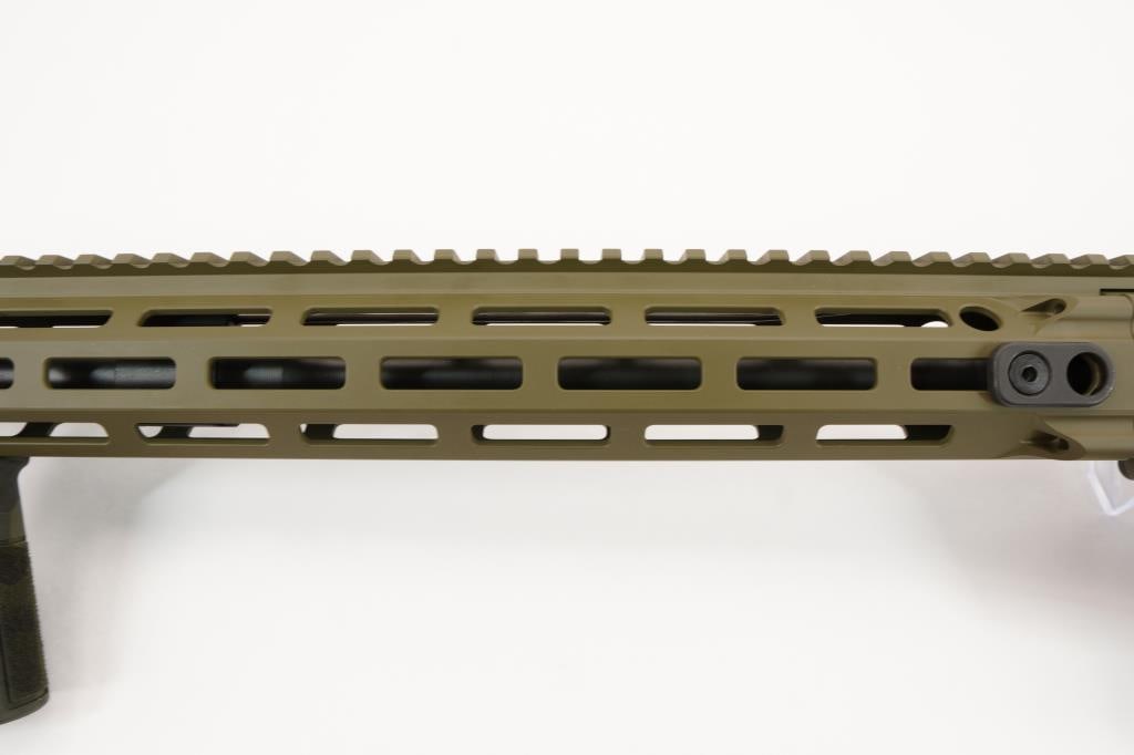 Daniel Defense DDM4 5.56 - 4