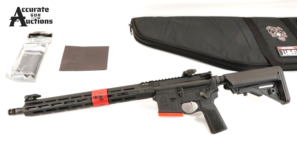Springfield Armory Saint Victor 5.56mm: Make: Springfield Armory Model: Saint Victor Caliber: 5.56mm Action: Semi Barrel: 16 Bore: Bright Serial # ST636927 Condition: Very Good Springfield Armory Saint Victor 5.56mm NATO 16in Black Semi Aut