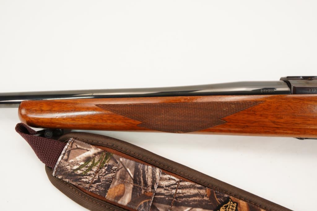 Ruger M77 .243 Win - 4