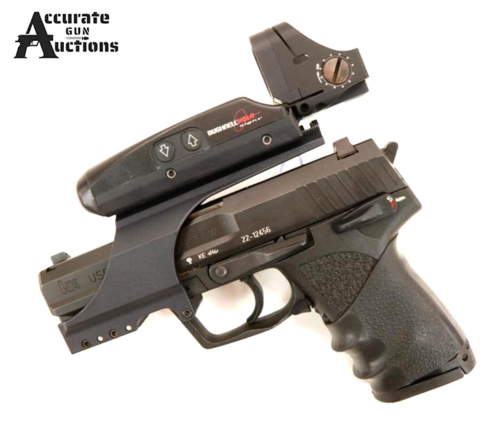 HK USP 40 S&W: Make: HK Model: USP Caliber: 40 S&W Action: Semi Barrel: 4 Bore: Shiny Serial # 22-12456 Condition: Very Good This German manufactured and imported HK USP features minimal wear on the firearm as well