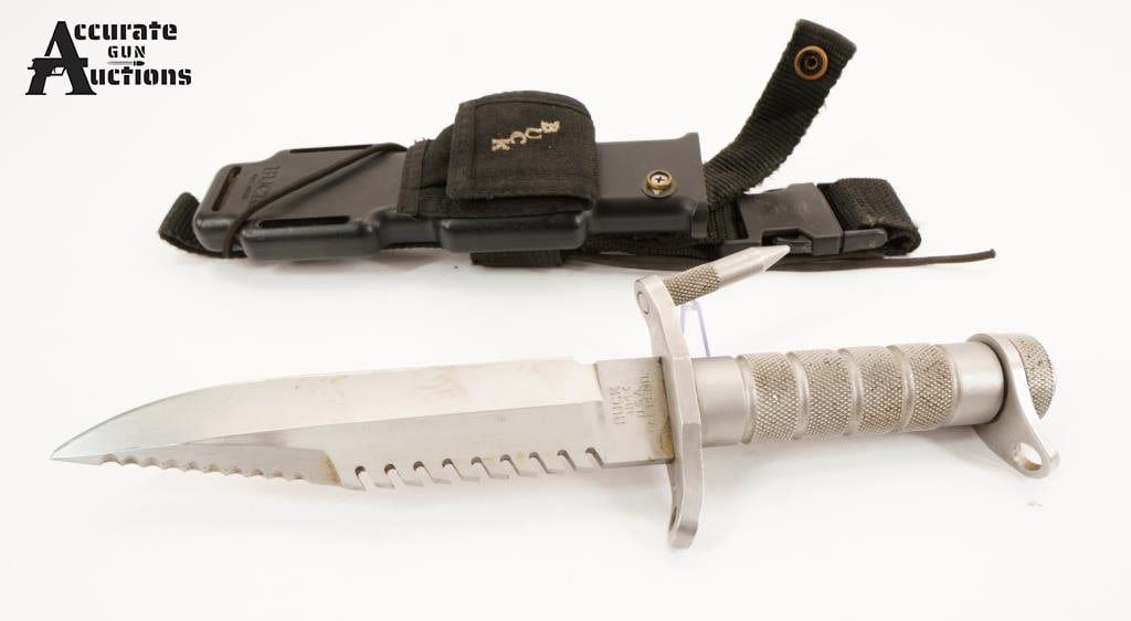 Buck 184: Make: Buck Model: 184 Serial # NVSN Condition: Good The Buck 184, widely known as the "BuckMaster," is an iconic, oversized survival knife introduced by Buck Knives in 1984. Originally designed for mi
