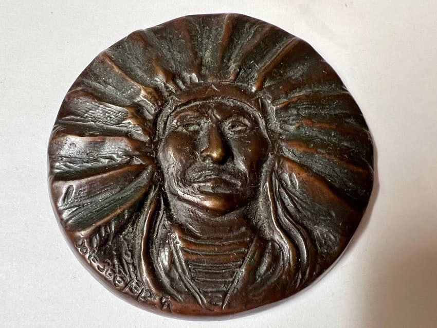 Joe Beeler Bronze Medallion (1 of 2)