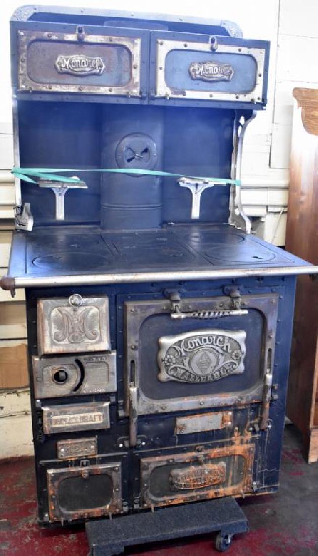 ANTIQUE MONARCH WOOD BURNING COOK STOVE (1 of 6)