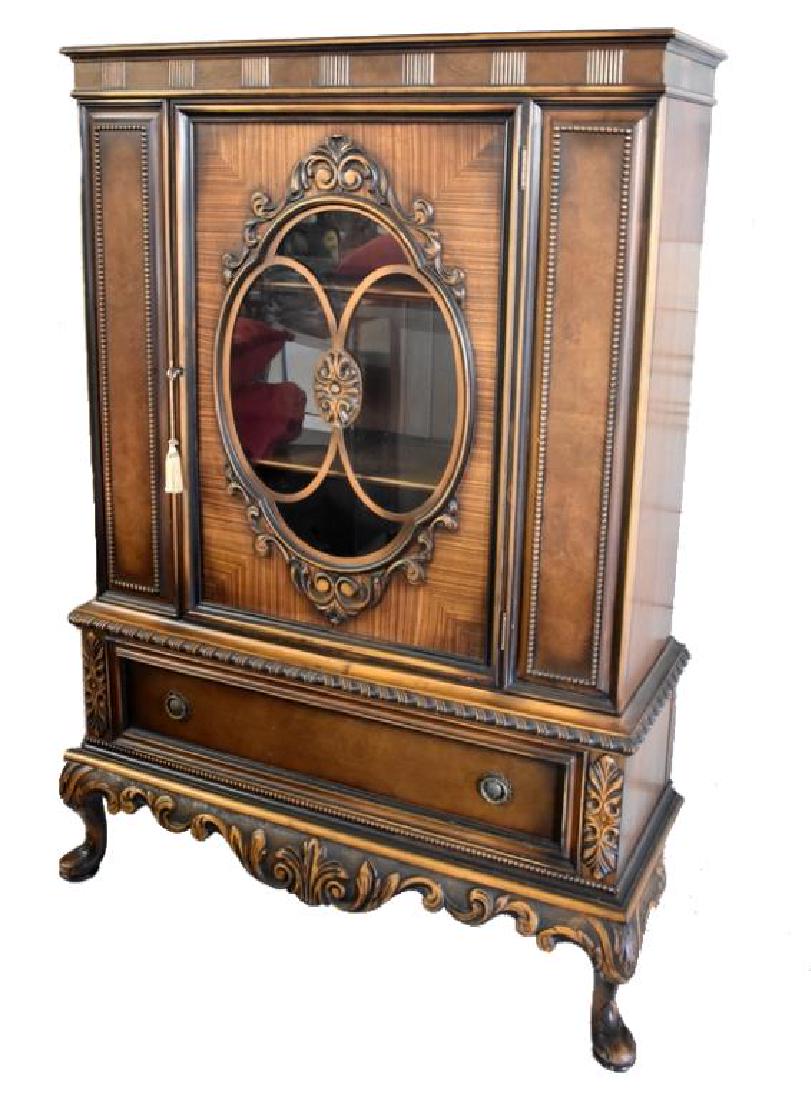 CIRCA 1920s BERKEY & GAY CHINA CABINET (1 of 7)