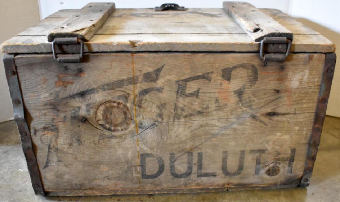 FITGER'S DULUTH BEER ADVERTISING WOODEN CRATE: Crate features a latching hinged lid and measures 7" tall x 19" long x 12.5" wide.
