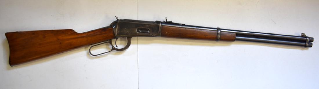 WINCHESTER REPEATING ARMS MODEL 1894 RIFLE: 25-35, lever action rifle has a 19" nickel steel barrel and bears a last patent date of August 21, 1894. Also included is a DW King sight.