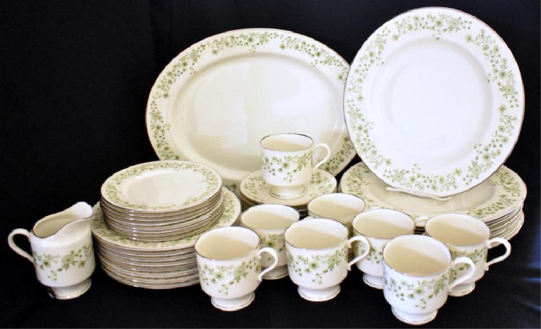 VINTAGE SYRACUSE CHINA "CHATHAM" SERVICE FOR EIGHT (1 of 3)