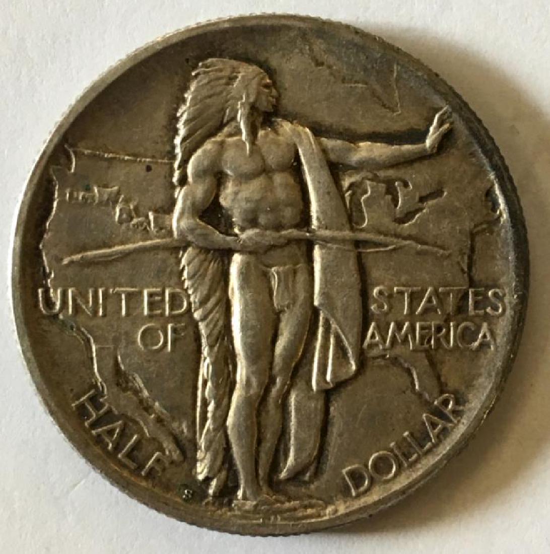 1926 OREGON TRAIL MEMORIAL HALF DOLLAR (1 of 2)
