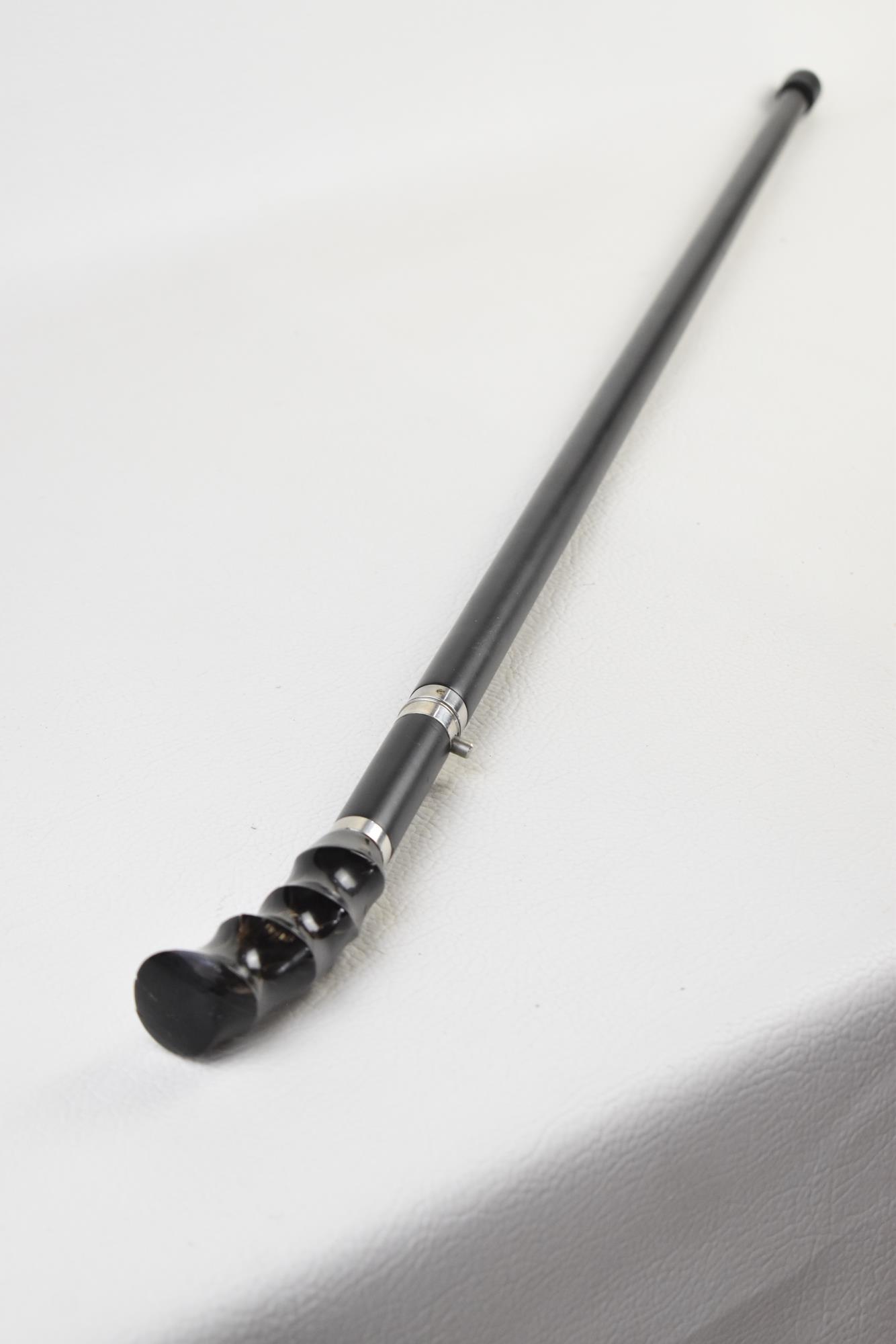 BUFFALO HORN CONCEALED BLADE CANE (1 of 6)