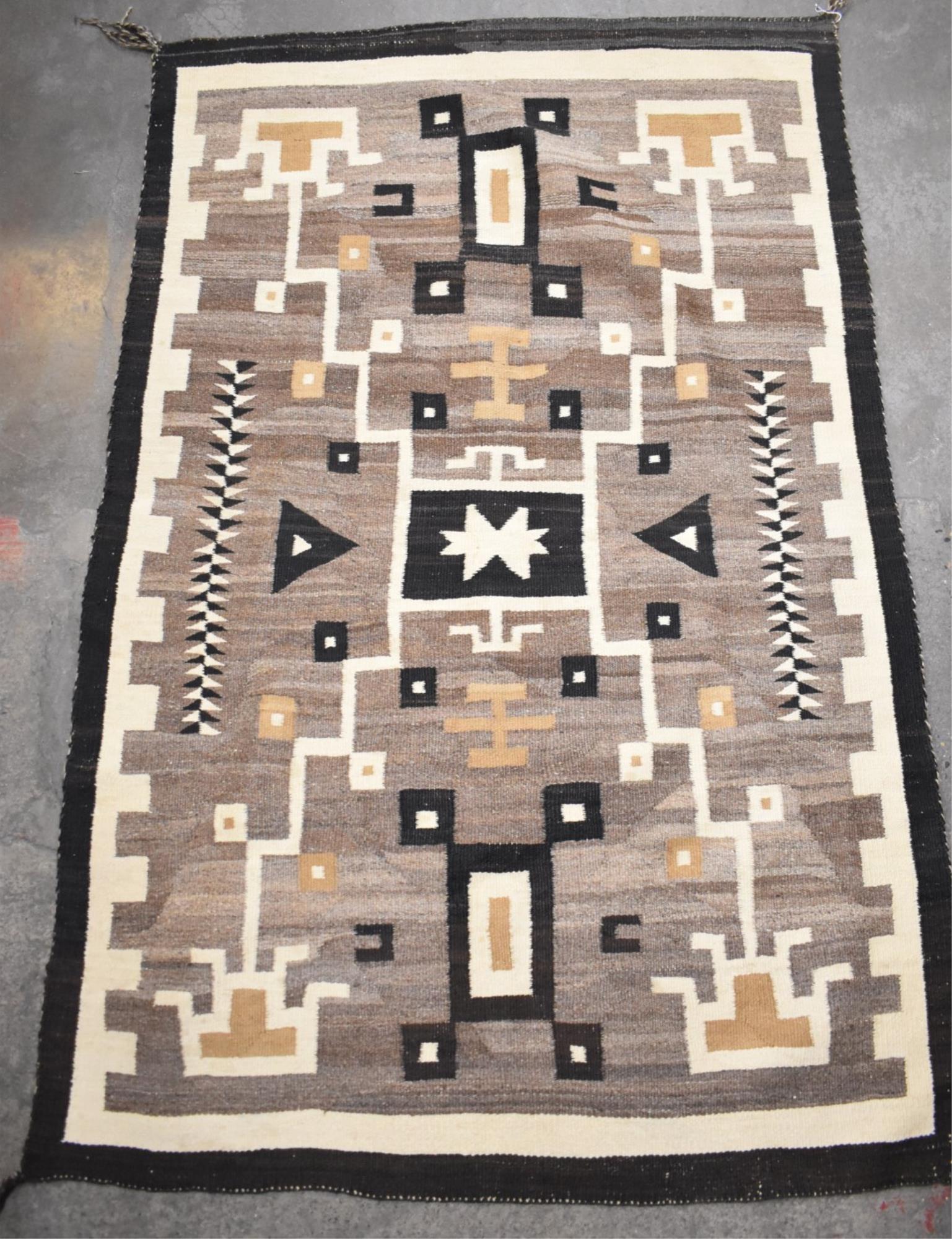 NATIVE AMERICAN NAVAJO WEAVING (1 of 3)