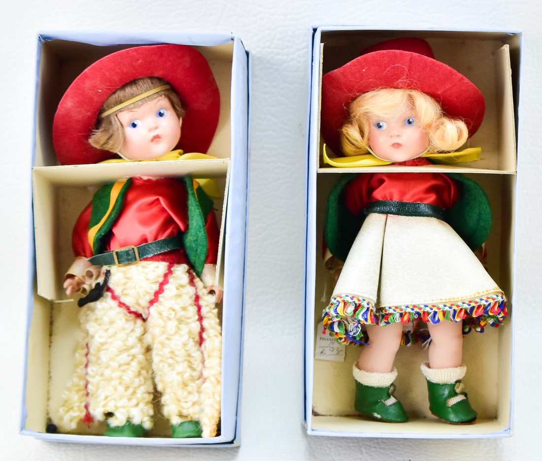 VOGUE GINNY DOLL COWBOY & COWGIRL (1 of 3)