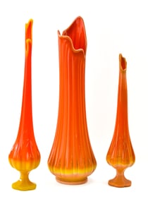 L.E. SMITH MIDCENTURY BITTERSWEET ORANGE SWUNG VASES