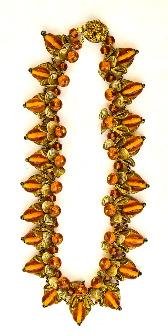 1960s MIRRIAM HASKELL BEE NECKLACE: 1960s Miriam Haskell bee necklace with glass topaz beads, and inset rhinestone clasp. Necklace measures 14" long.