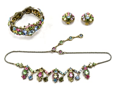 1955 HOLLYCRAFT PASTEL RHINESTONE JEWELRY SET