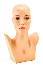 1970s MANNEQUIN STORE DISPLAY BUST