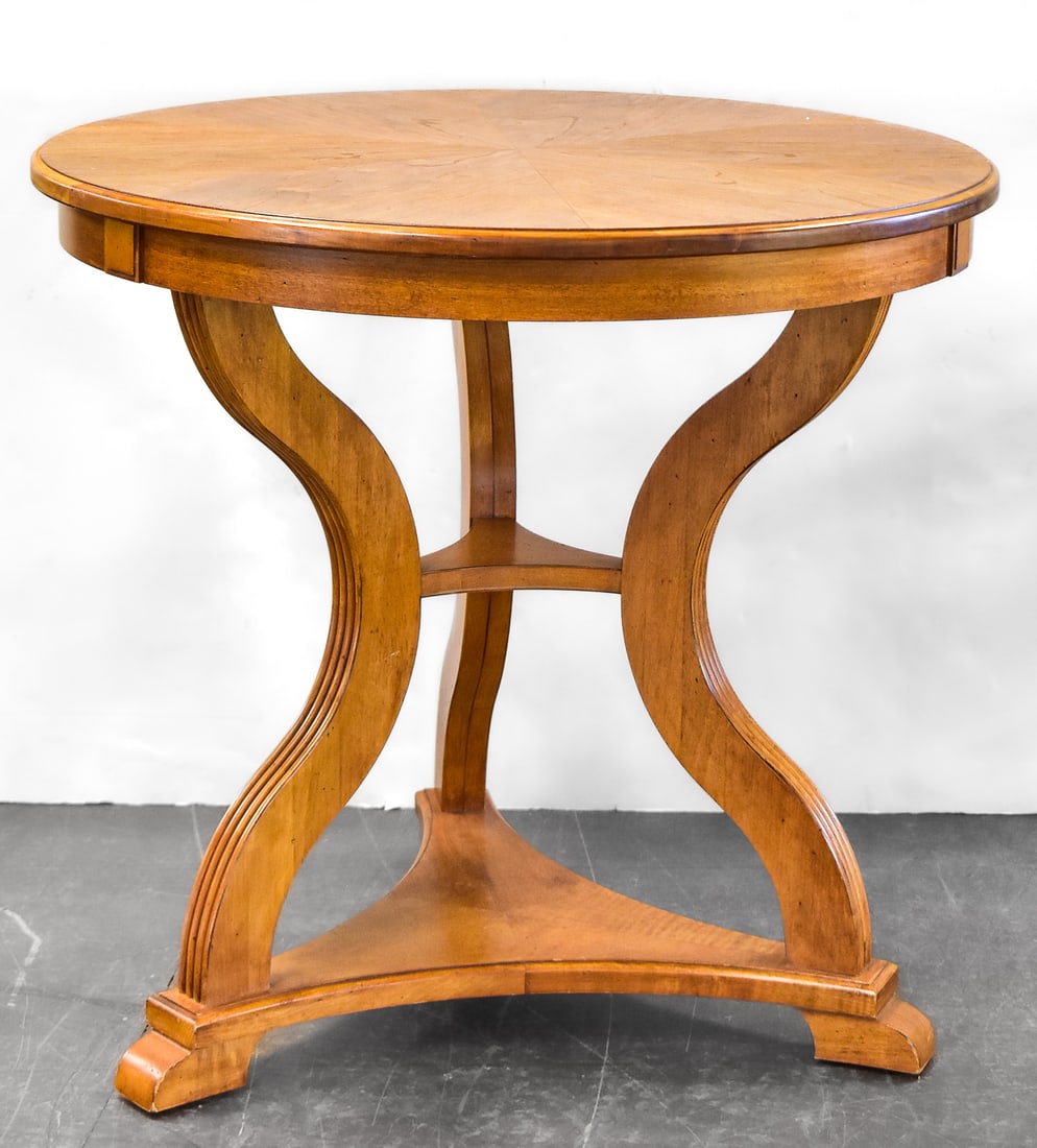 ETHAN ALLEN LEGACY ROUND SIDE TABLE (1 of 2)