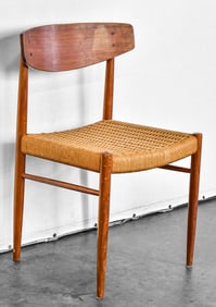 A.M. MØBLER DANISH MIDCENTURY CHAIR